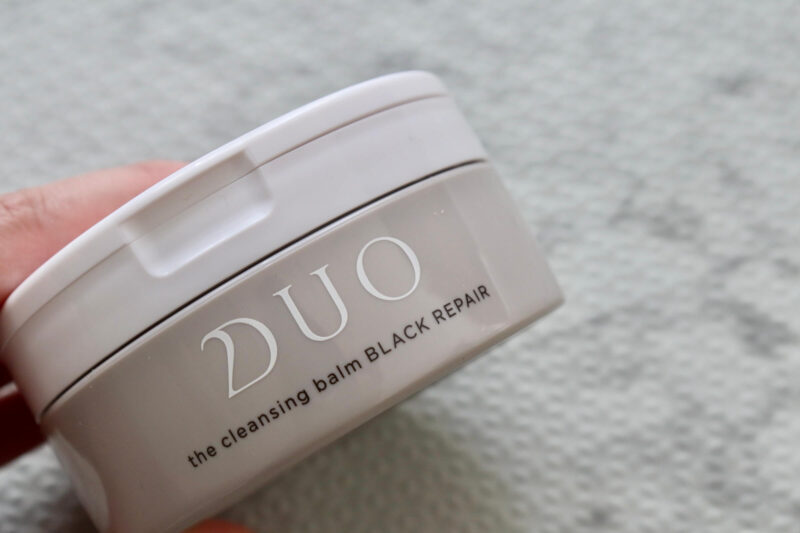 DUO黒が初回限定半額！「デュオ ザクレンジングバームブラックリペア」使用レビュー！口コミ・効果・評判・感想・特徴などまとめ