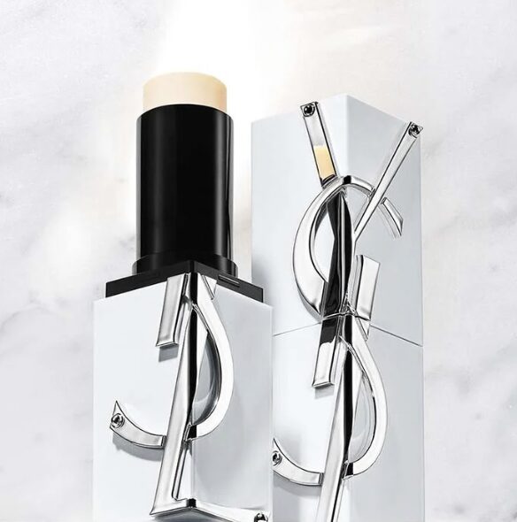 YVES SAINT LAURENT ピュアショット セラムインスティック