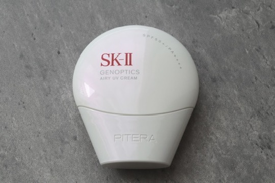 神崎恵さんおすすめ2025年日焼け止め「SK-II ジェノプティクス エアリー UV クリーム」使用レビュー＆全色比較！口コミ・効果・評判・感想・特徴など