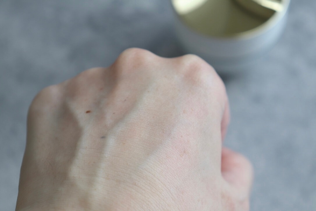 かずのすけさんおすすめ!エスティ ローダー  アクア チャージ 薬用 ミルキー クリーム 使用レビュー!口コミ・効果・評判・感想・特徴など