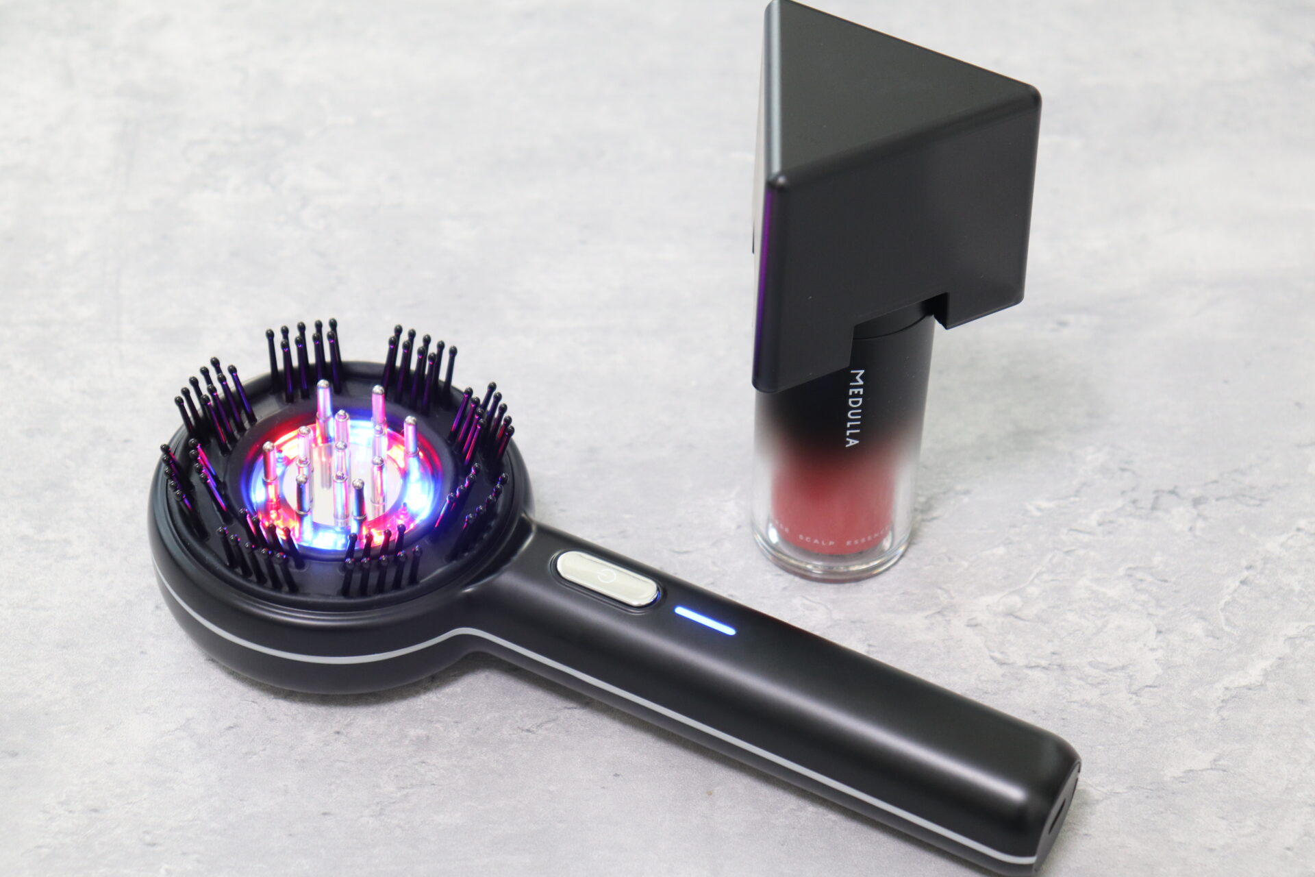 より効果を出すための「MEDULLA タイムリバーススカルプエッセンス」との併用がおすすめ