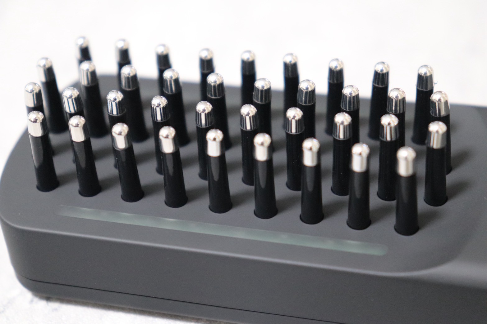 Brighte エレキブラシ プラスを使う前の準備｜ブラシ面に汚れなどが無いか確認する