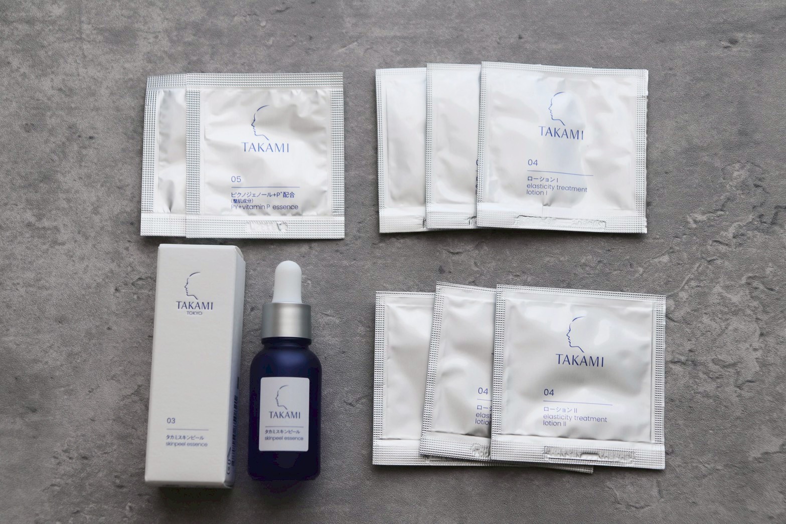 今なら「タカミスキンピール」に加えて「新タカミローションⅡ」を試せる数量限定の特別セットがおすすめ!