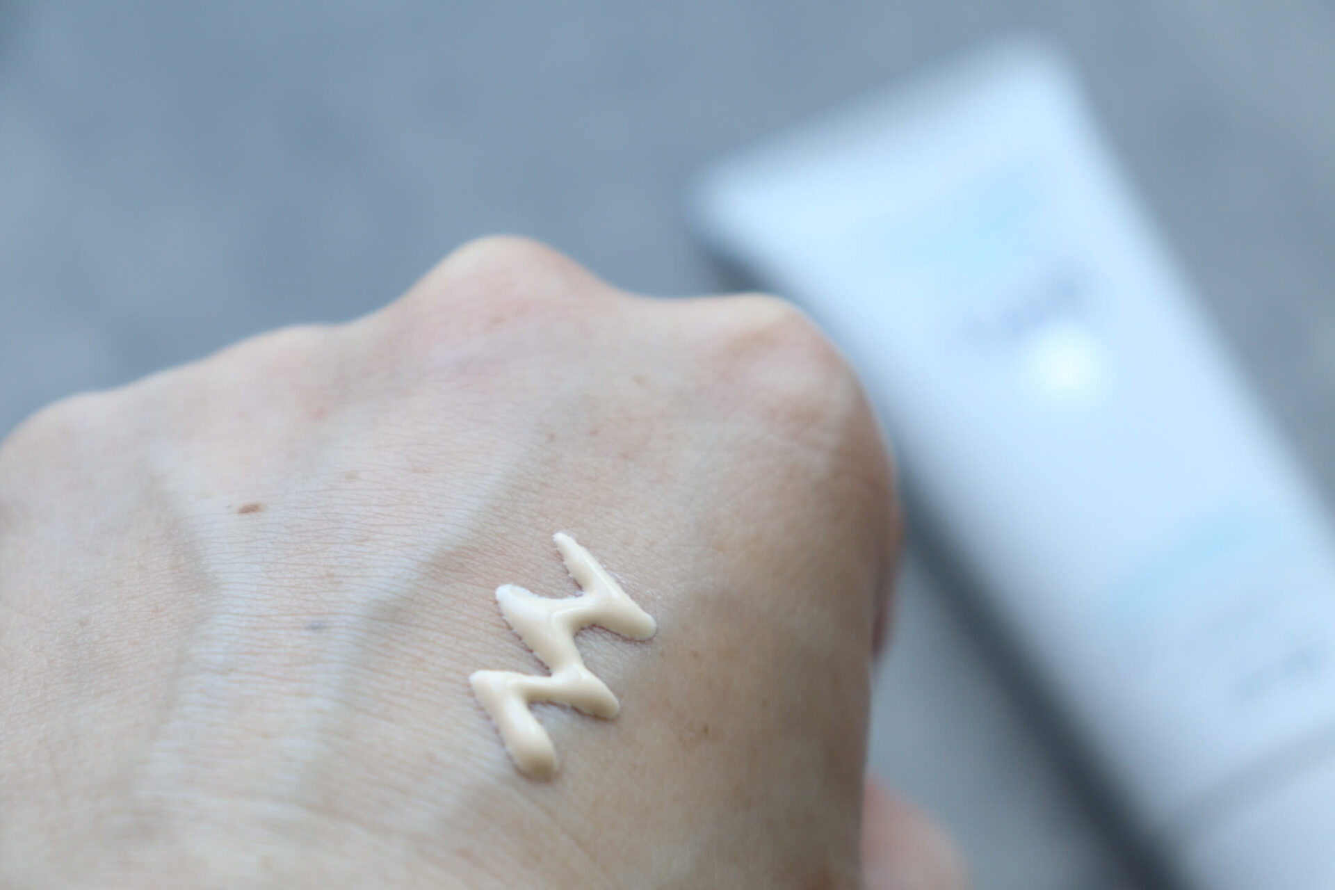 キュレル 潤浸保湿 スキンリペアUVセラム 使用レビュー!口コミ・効果・評判・感想・特徴など