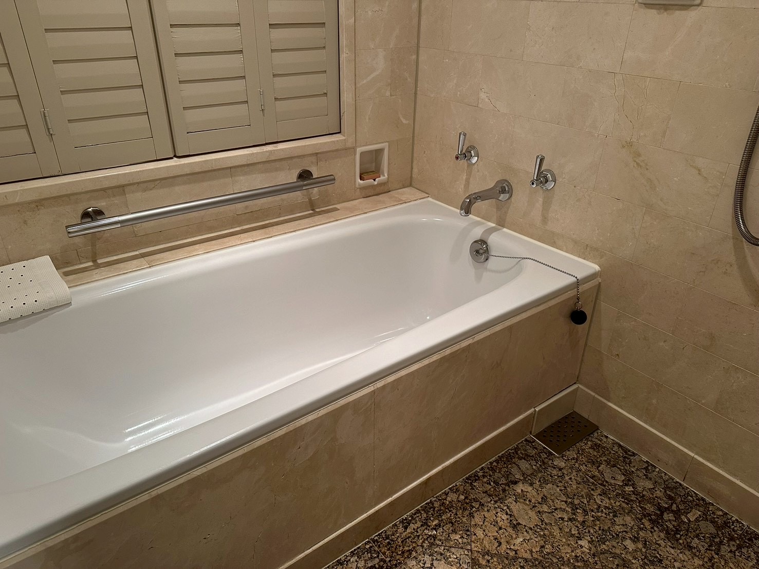 ヒルトン東京お台場 スーペリアデラックス ツインルーム 宿泊レビュー|部屋の詳細