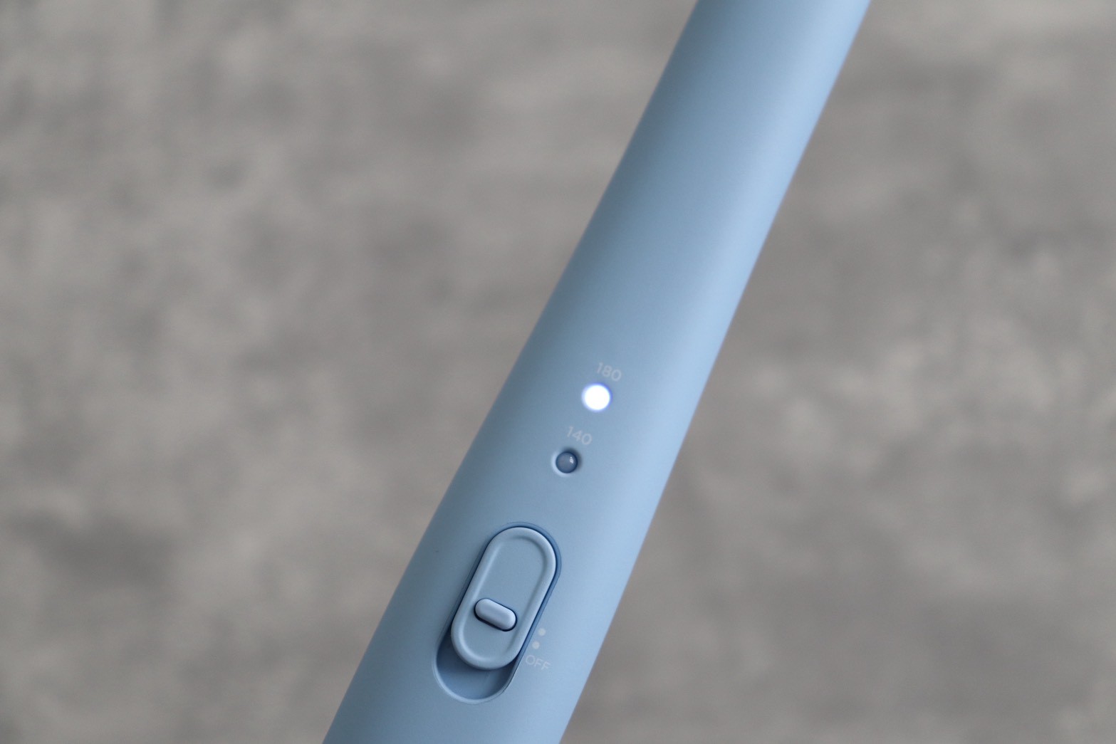 SALONIA コードレス ストレートアイロン 使用レビュー・口コミ|実際に使用した感想