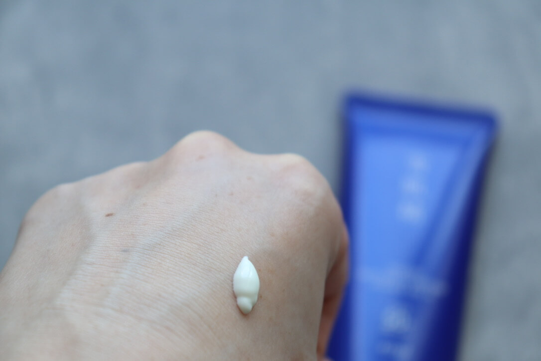 雪肌精 スキンケア UV エッセンス ジェル N 使用レビュー!口コミ・効果・評判・感想・特徴など