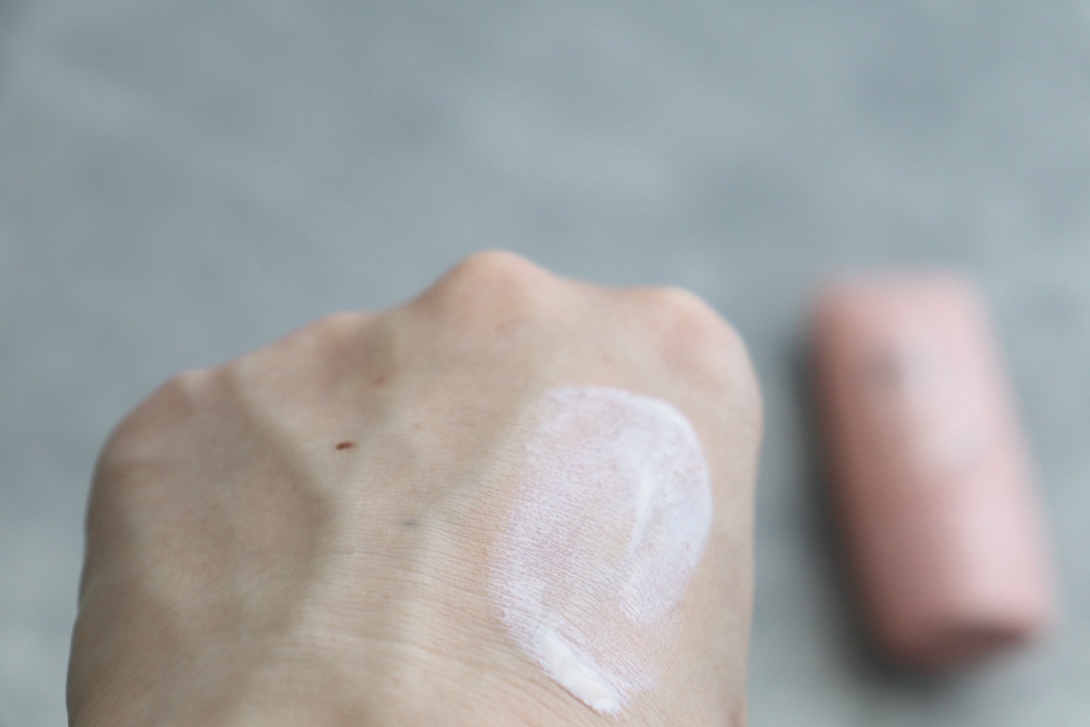 トーンアップUV 薬用 メラプロテクト シアーピンク 使用レビュー|実際に使用した感想