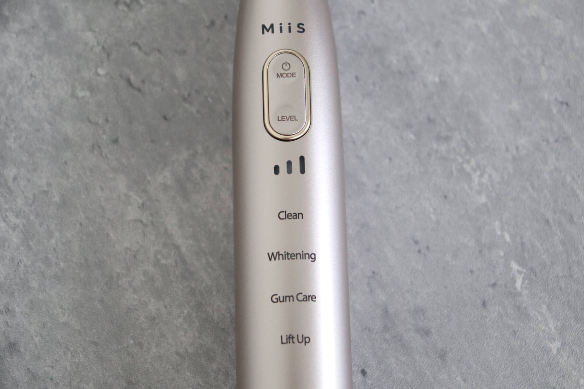 MiiS LIFT BRUSH 電動歯ブラシ 使用レビュー&口コミ|リフトアップの効果や評判・感想・使い方・特徴など