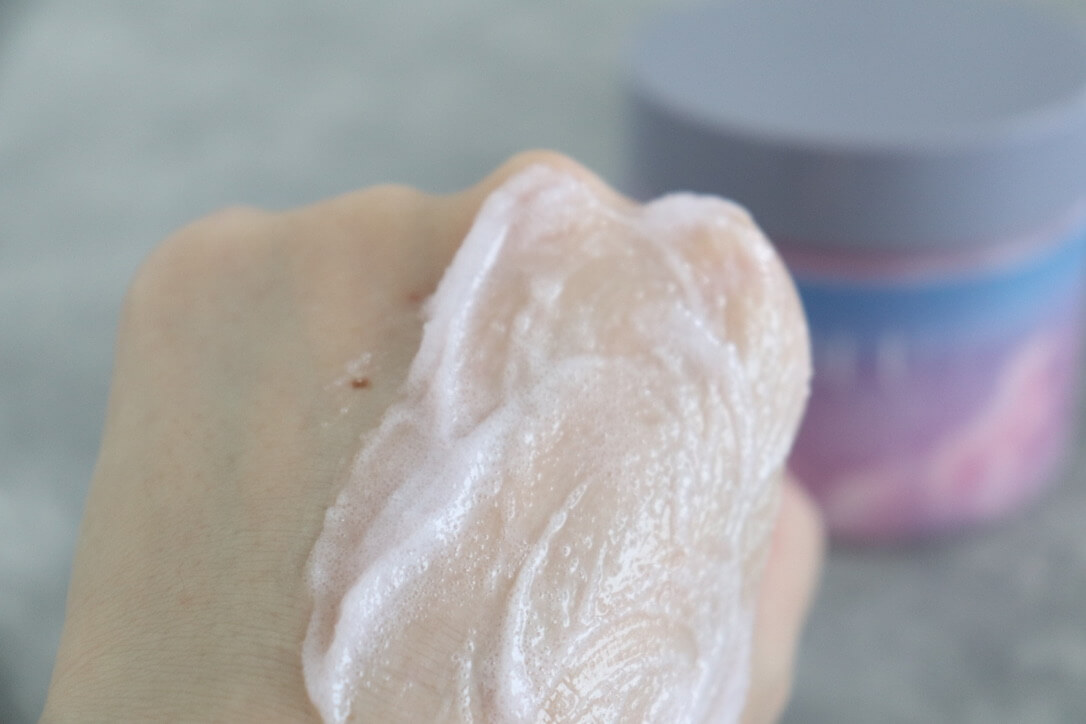【25%OFFキャンペーン】YOLU とろけるジェラートボディスクラブの使用レビュー&口コミ|香り・効果・評判・感想・特徴など