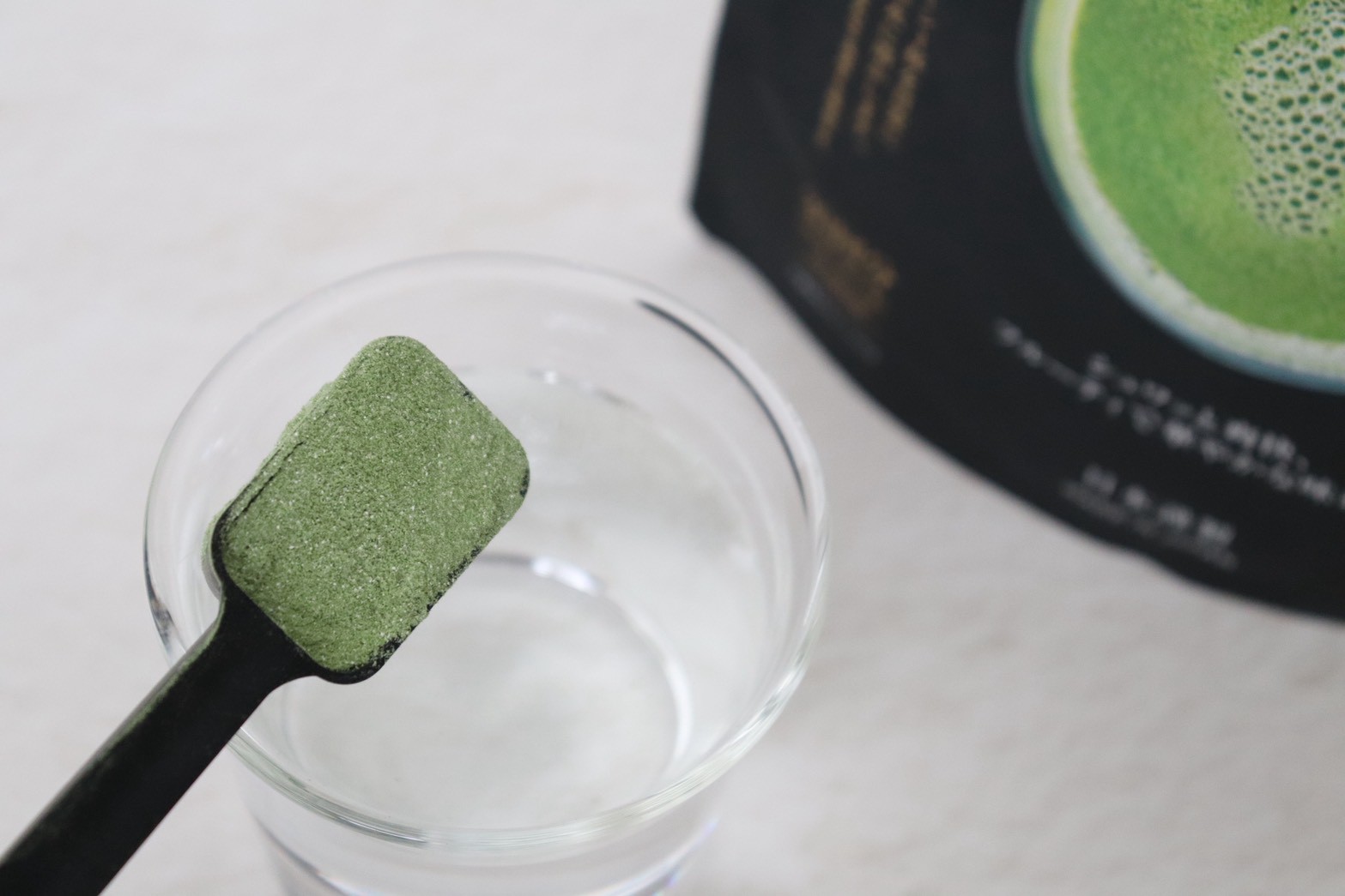 噂の重曹クエン酸青汁® PREMIUM 使用レビュー|実際に使用した感想