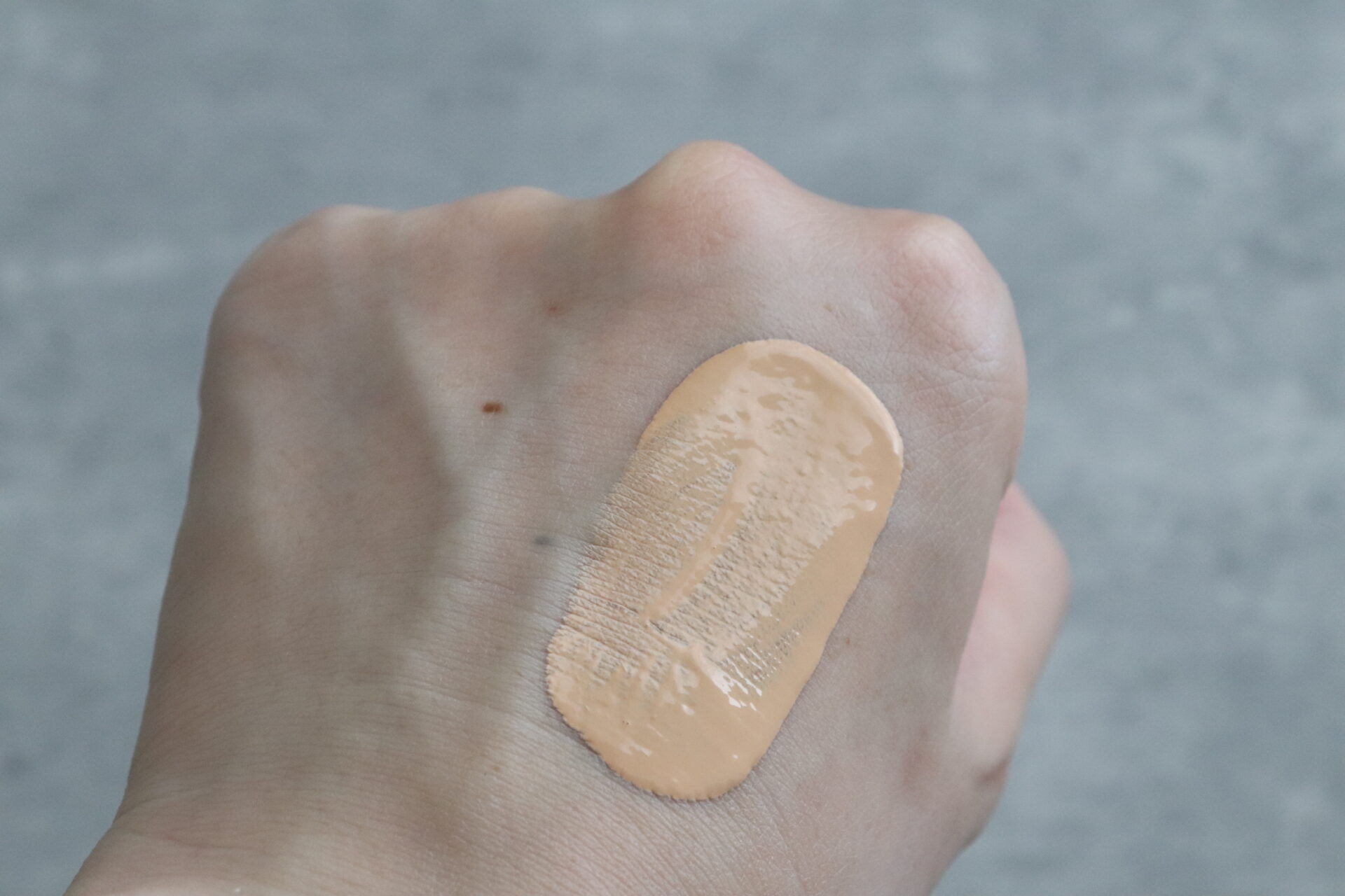 ETVOS パーフェクトキット 使用レビュー|ミネラルインナートリートメントリキッドコンシーラー