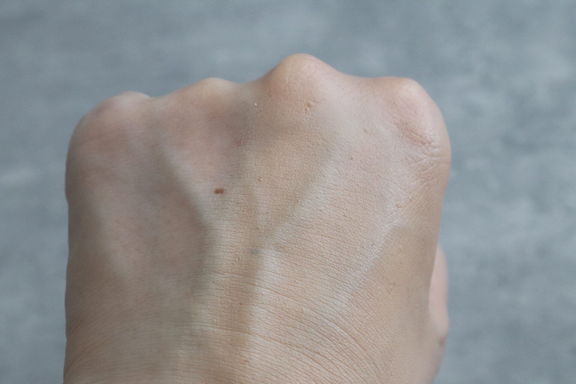 ETVOS パーフェクトキット 使用レビュー|ミネラルインナートリートメントリキッドコンシーラー